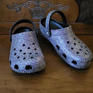 NWOT Chunky Glitter Crocs W7/M5